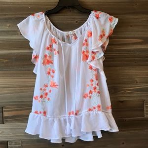 Flowery embroidery shirt